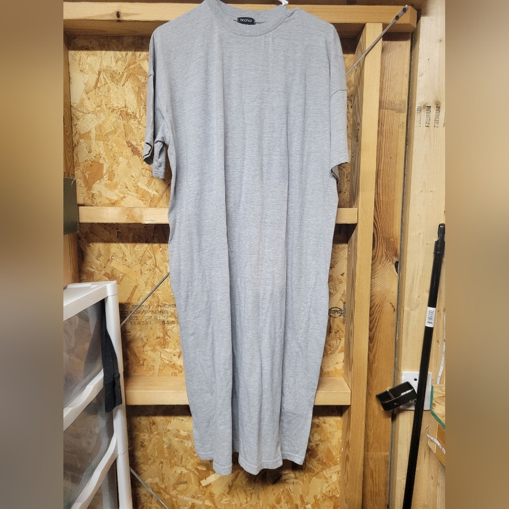 BooHoo‎ Gray Casual T-Shirt Dress Size 6 Womans
